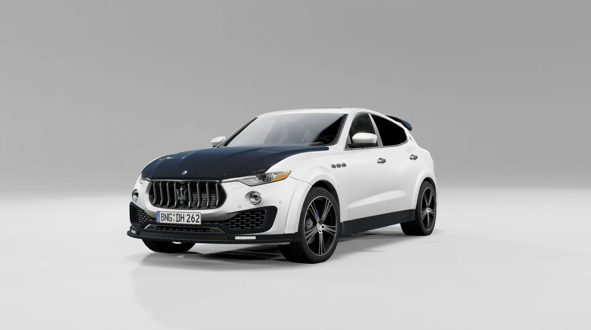 Maserati Levante image 11