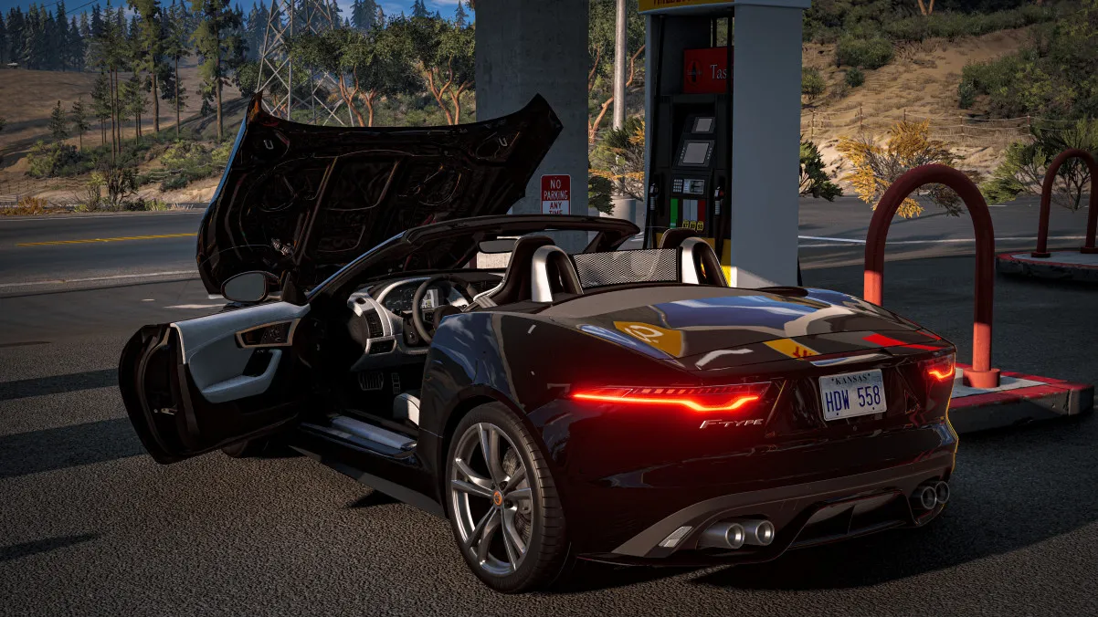 Jaguar F-Type 2020 Coupe+Cabrio image 11
