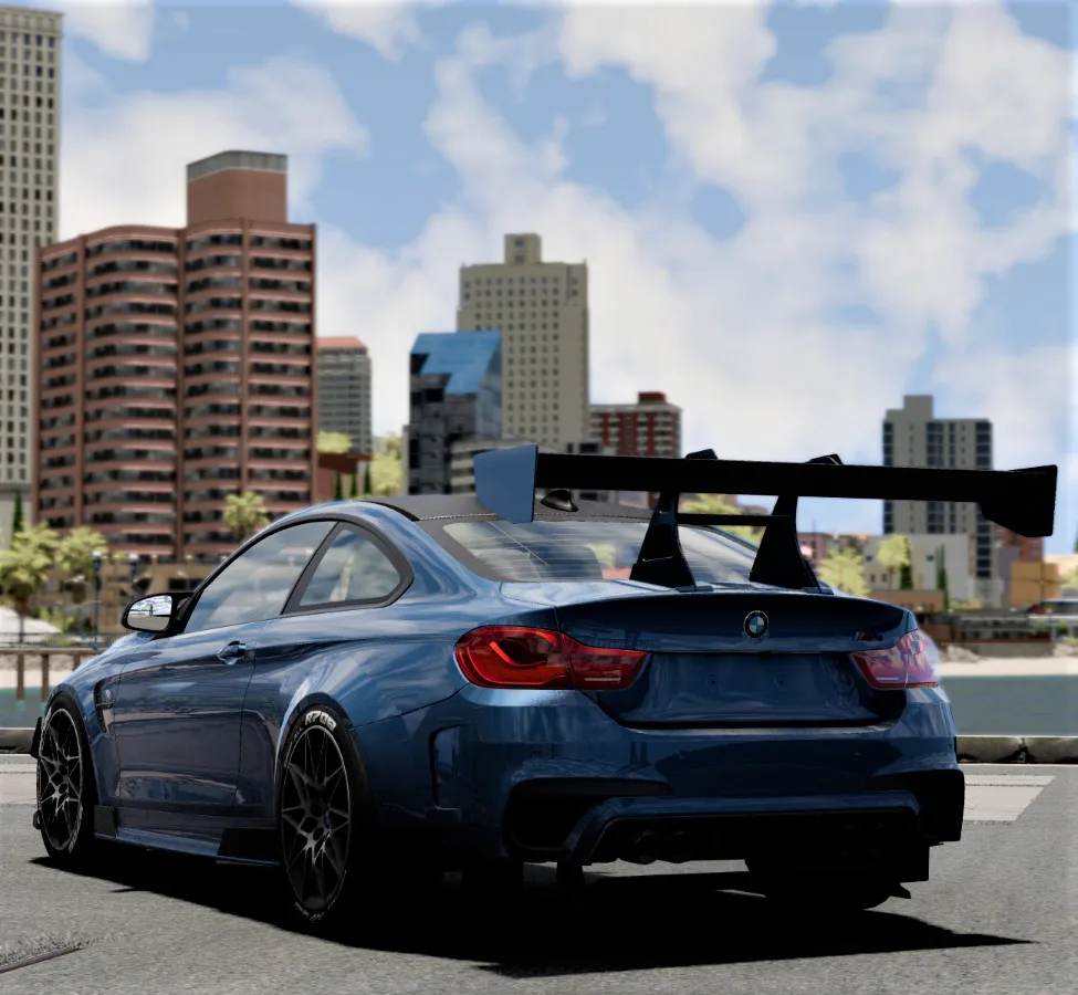 BMW M4 F82 image 11
