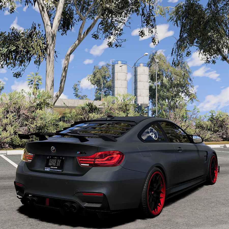 BMW M4 F82 image 5