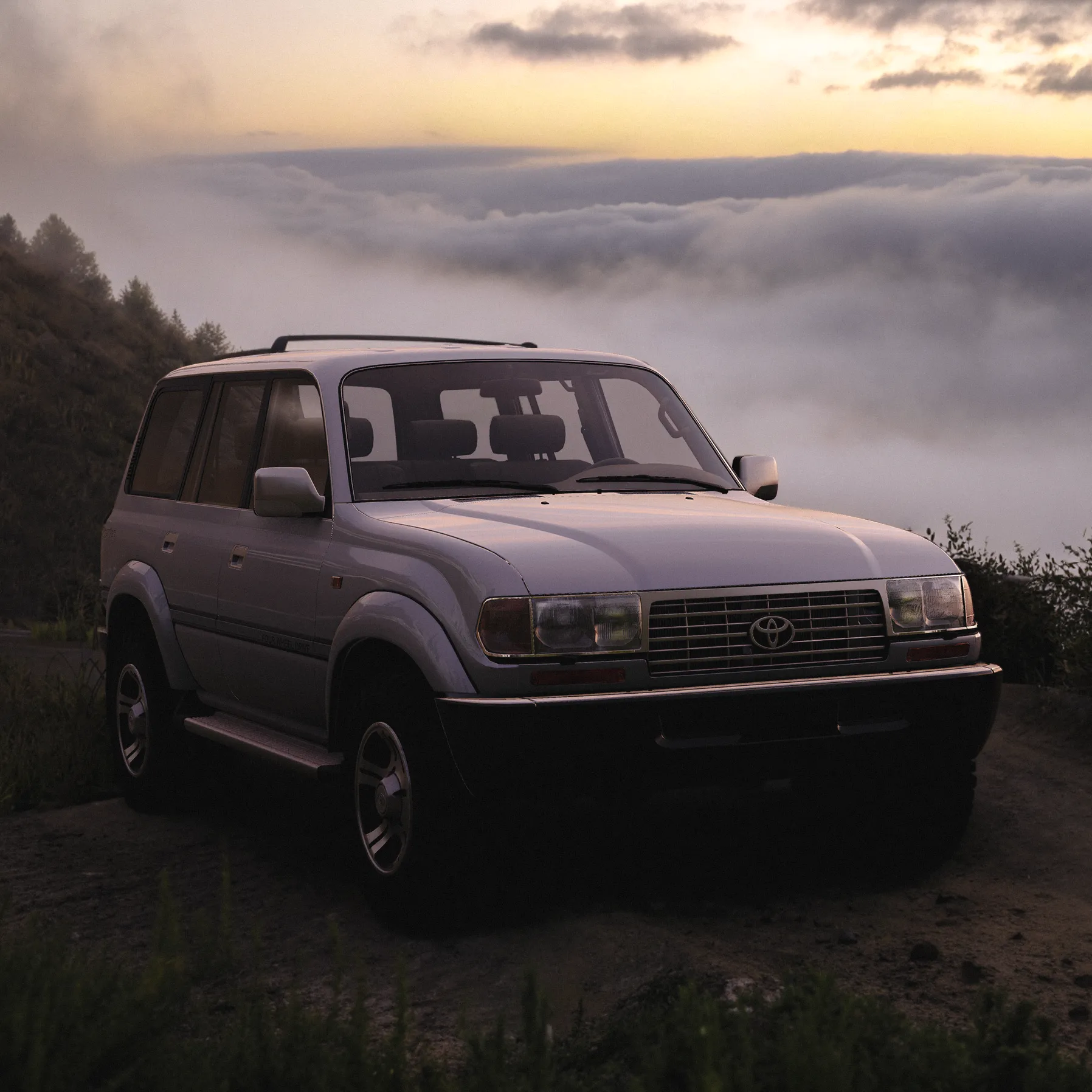 Toyota Land Cruiser 80 / Lexus LX 450 image 14