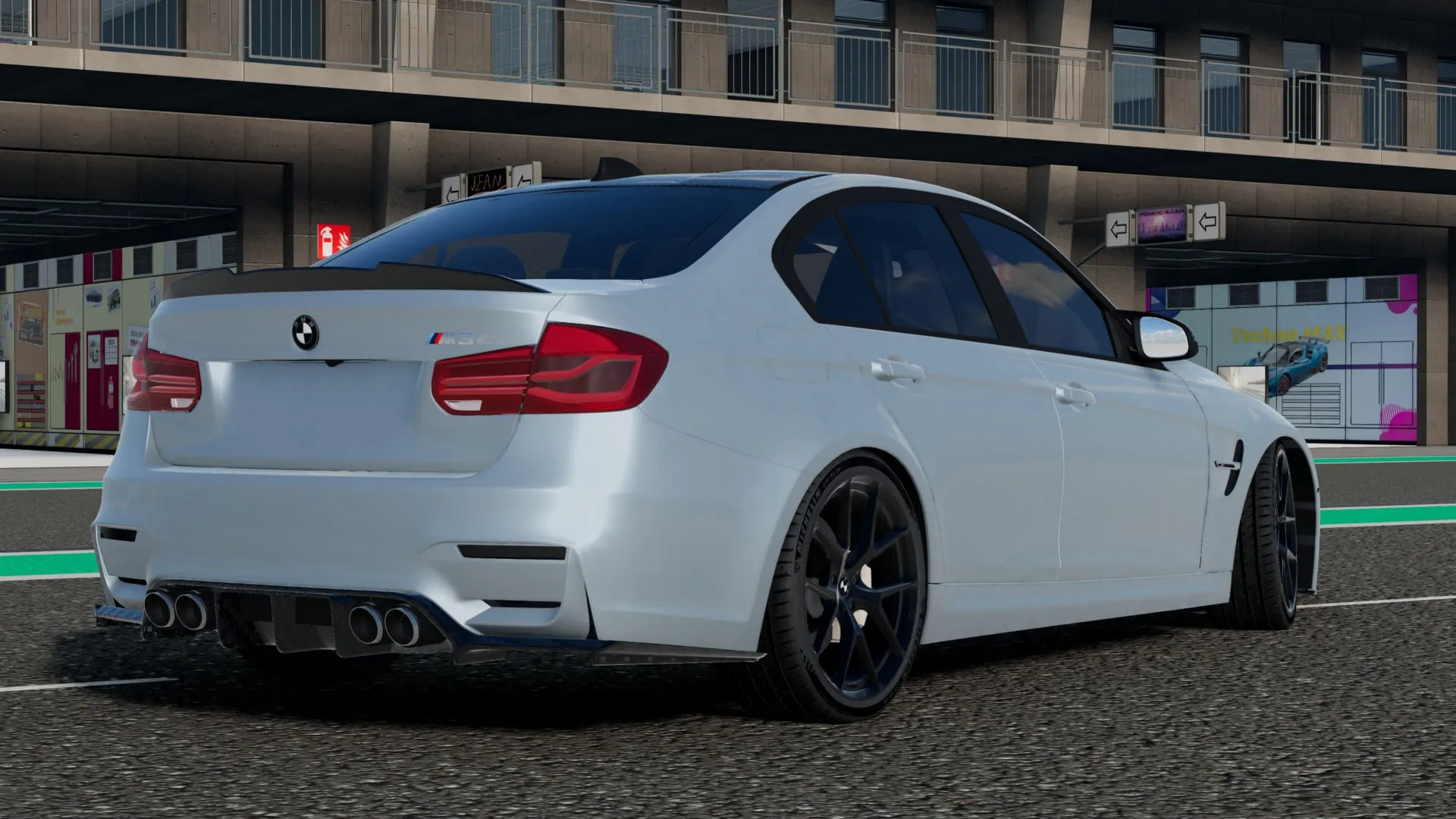 BMW M3 F80 / 3 Series F30 Package Insta360 image 13